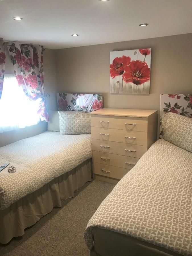 3 Bedroom Self-Catering Holiday Home ستيبس المظهر الخارجي الصورة